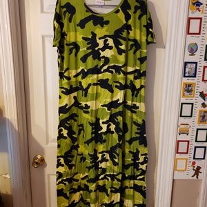 Camo lularoe maria